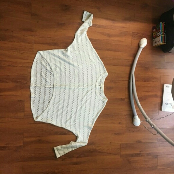 Hi and Low Hacci Sweater - Picture 2 of 5